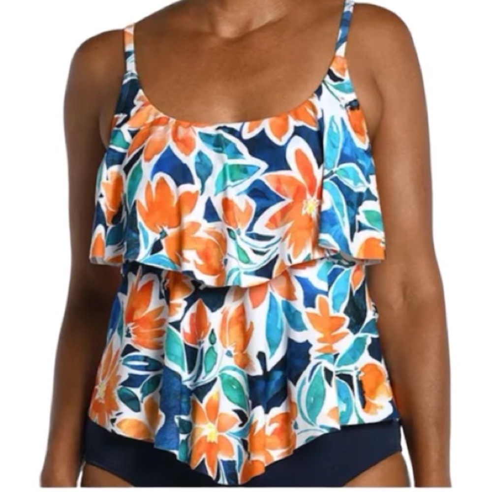 NEW Maxine of Hollywood joy blooms tiered tankini top